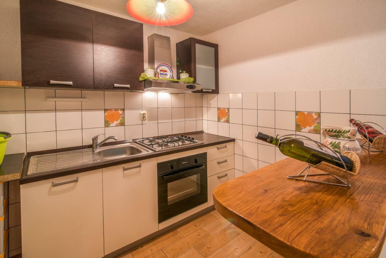 Apartmani Marija Malinska Exterior foto